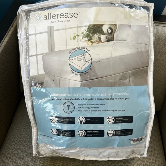 2 in 1 Mattress  Pad Prorector - Picture 2 of 4